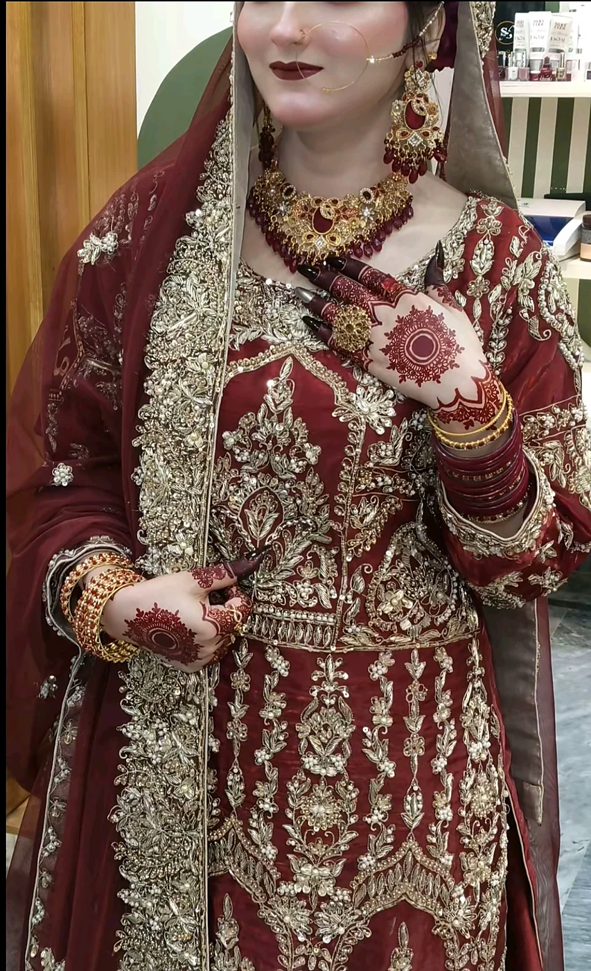 Real barat bridal makeup done at Glow Beauty Salon Kasur