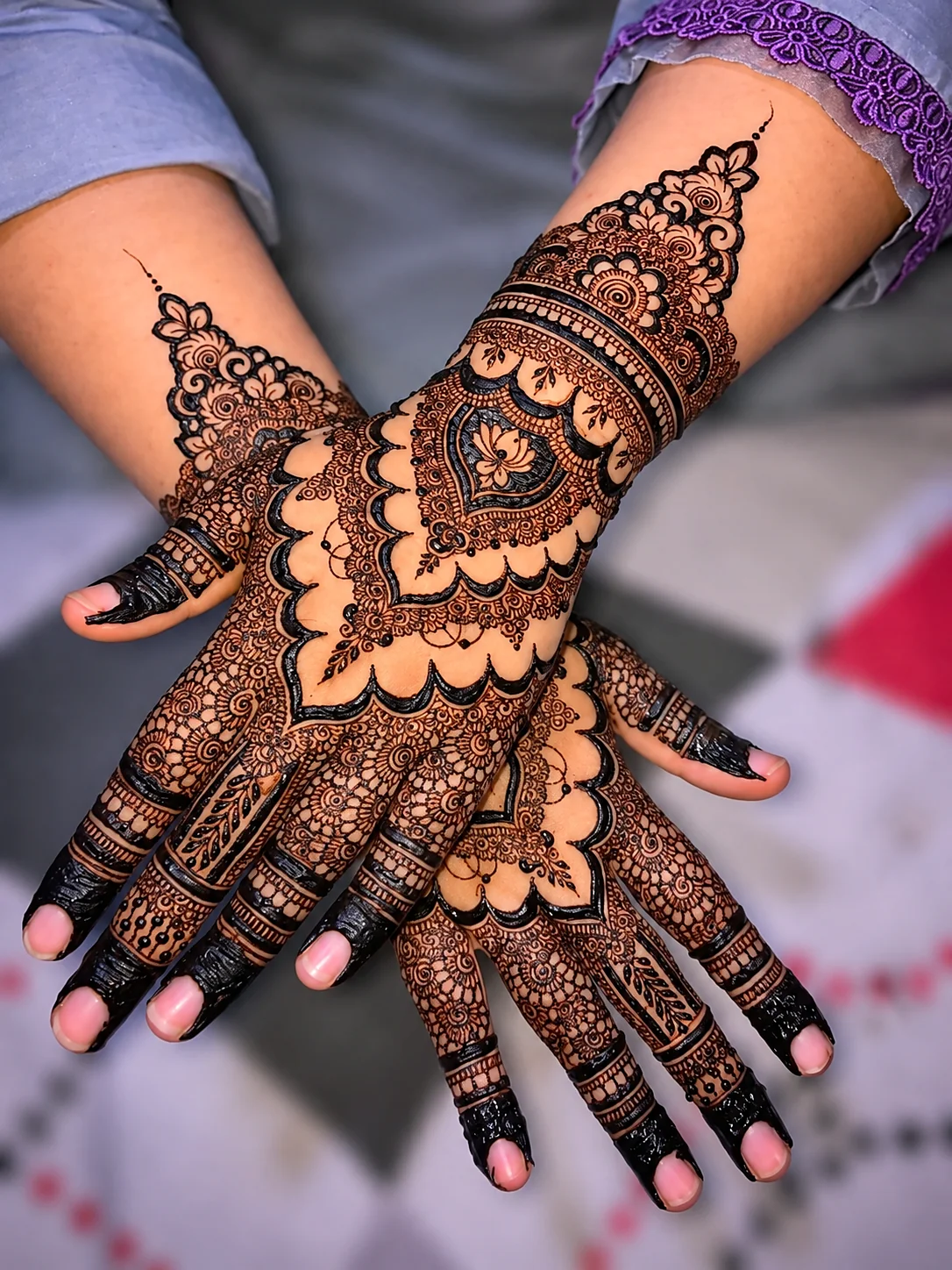 Real intricate bridal mehndi by Glow Beauty Salon Kasur